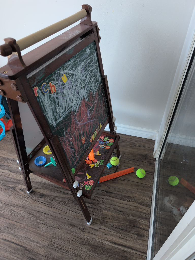 Wooden Easel for Creative Fun - photo 2