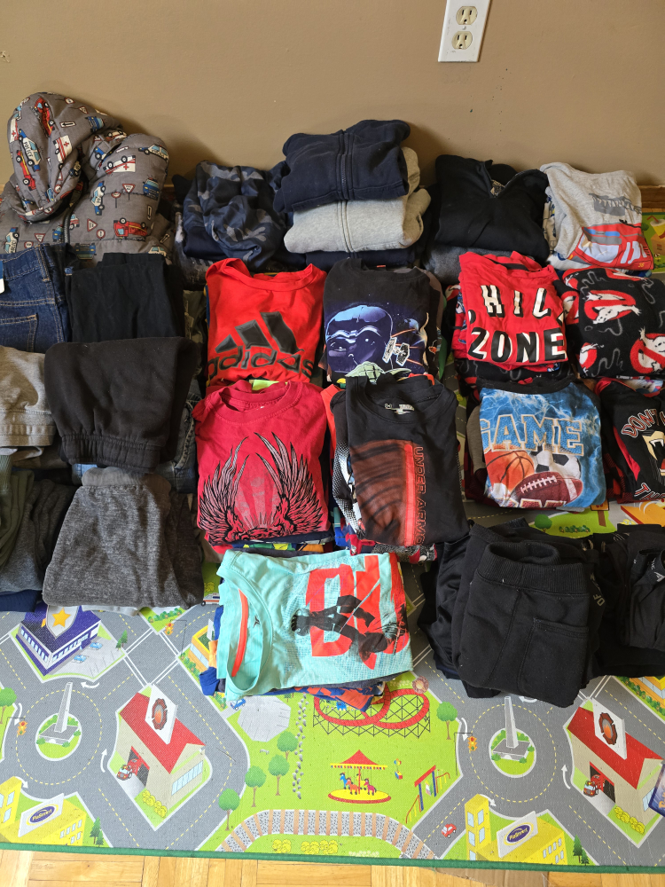 Kids' (boys) Clothing lot, 80+ items