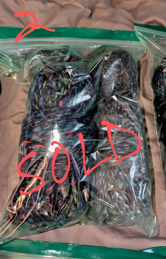 #freecycle Yarn Destash Bundles - various colours image indicator(3)