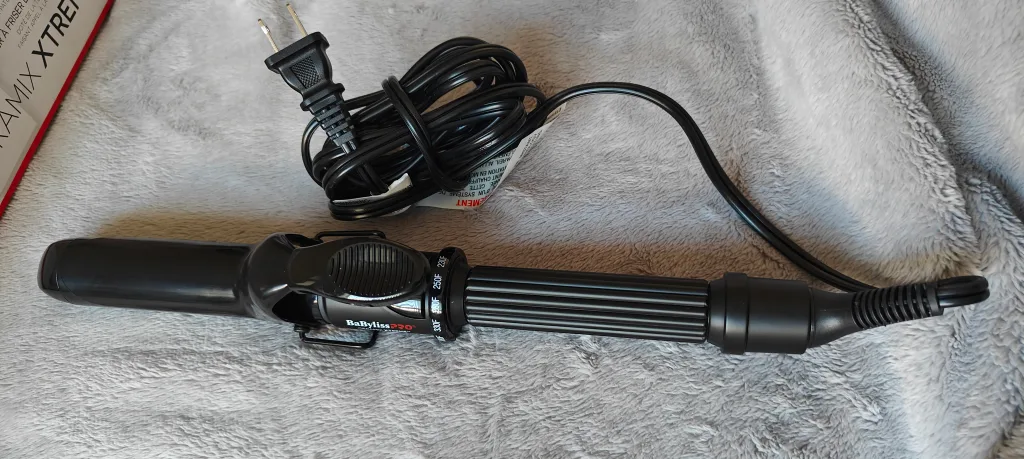 BaBylissPRO Ceramix Xtreme 1 1/4" Curling Iron thumbnail
