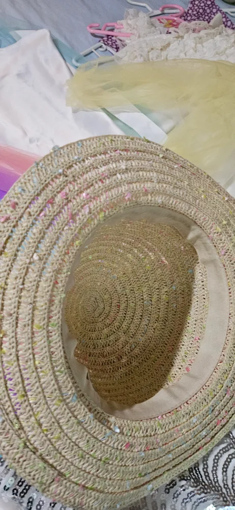 Straw Sun Hat with Pom-Pom Trim image indicator(3)