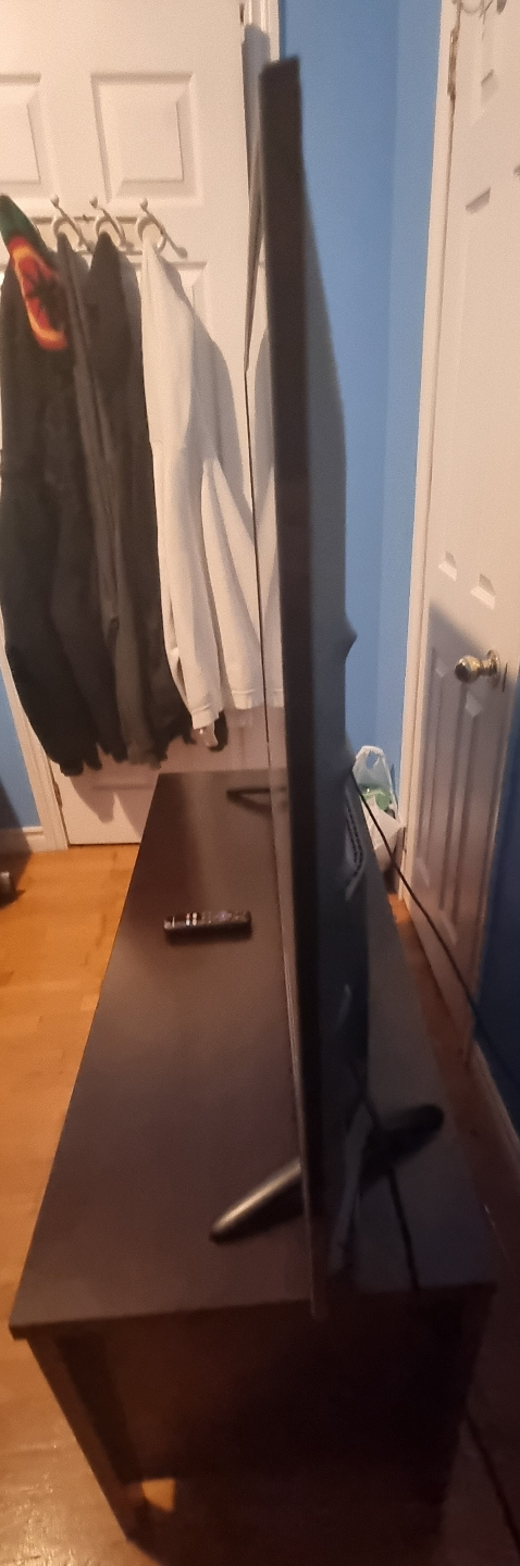 Sharp Roku SmartTV 55" - photo 2