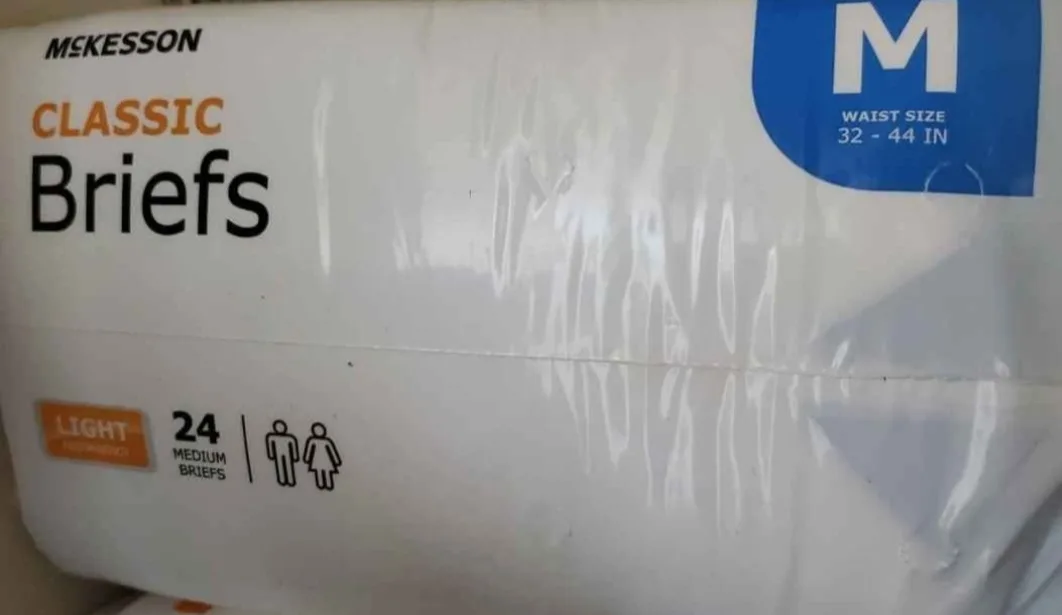 Adult diapers  (M) thumbnail