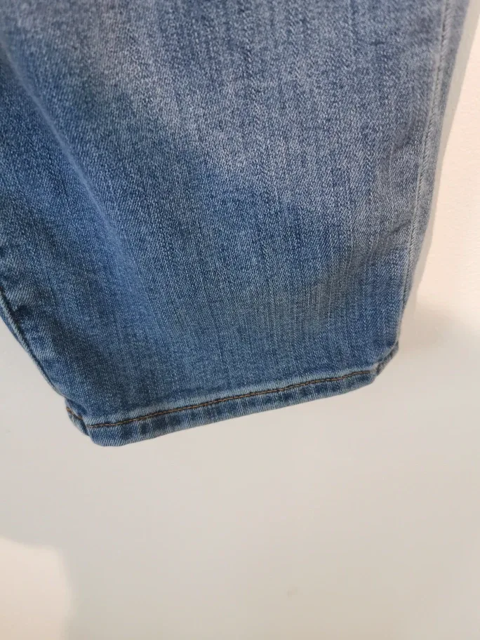 Madewell Keefe Wash Jeans s29 image indicator(3)