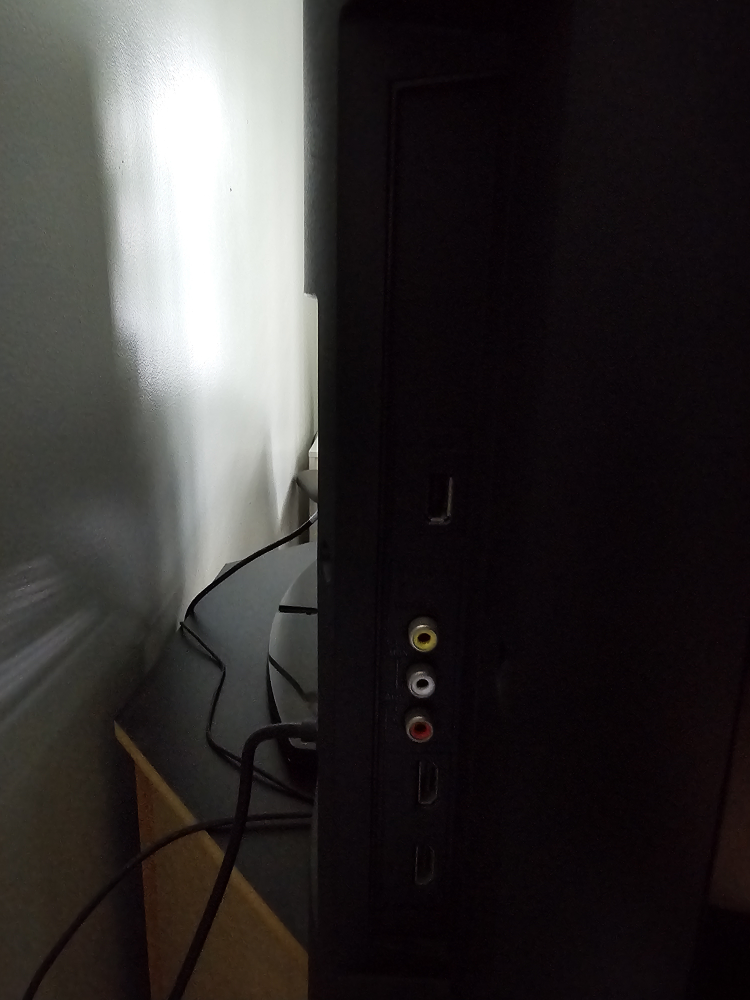 Sony Bravia LCD TV - photo 3
