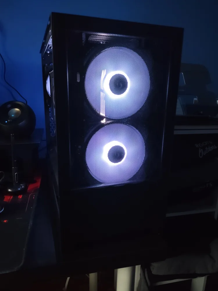 Brand New! Custom Built Gaming PC. 5060 TI Ryzen 5 9600x image indicator(4)