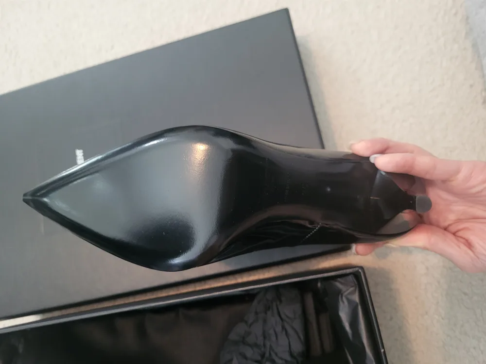 Saint Laurent Patent Leather Heels -Size 35 image indicator(6)