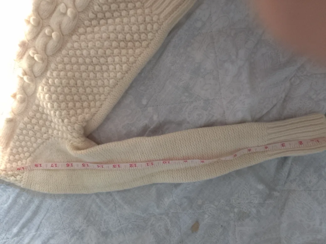 J. Crew Cream Cable Knit Sweater #freecycle 🥕🌟 image indicator(4)