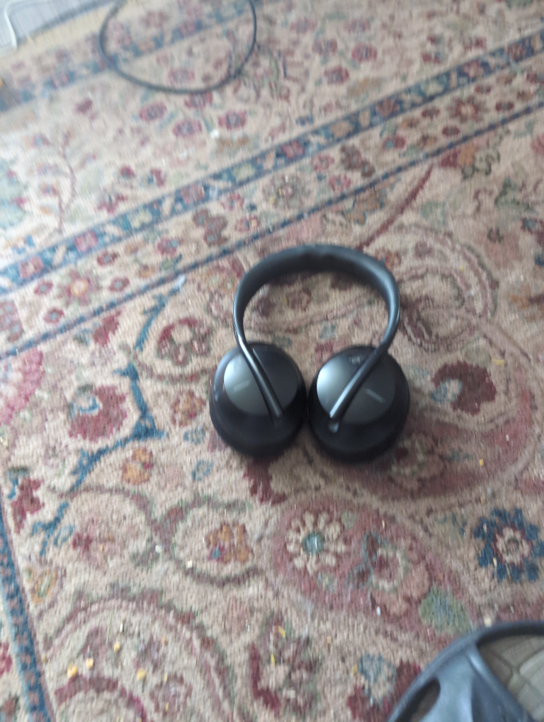 Bose NC700HP / Over The Ear Headphones