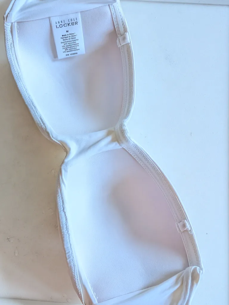 White Strapless Swimsuit Bikini Top🤍 image indicator(5)
