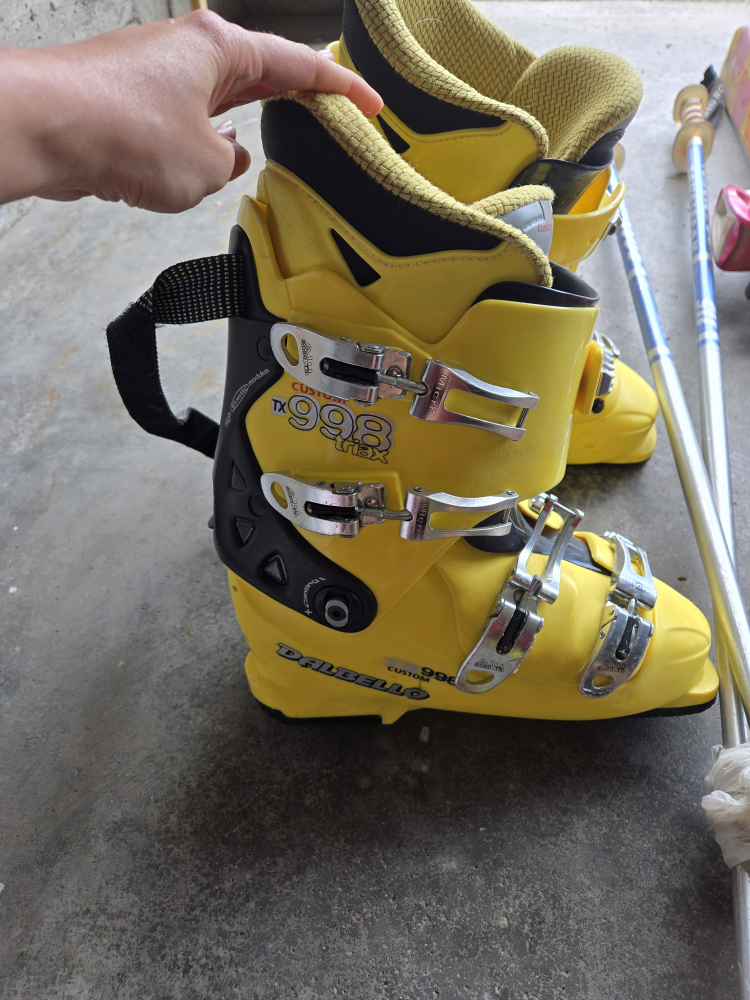 Roxy Skis, Dalbello Boots, Ski Poles Set - photo 2