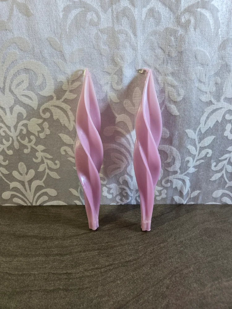 Beeswax Spiral Candles thumbnail