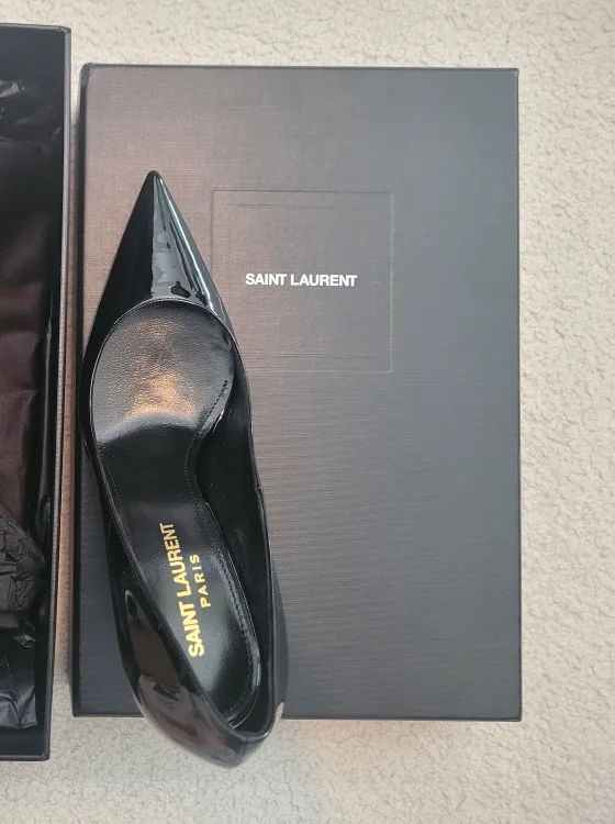 Saint Laurent Patent Leather Heels -Size 35 image indicator(2)