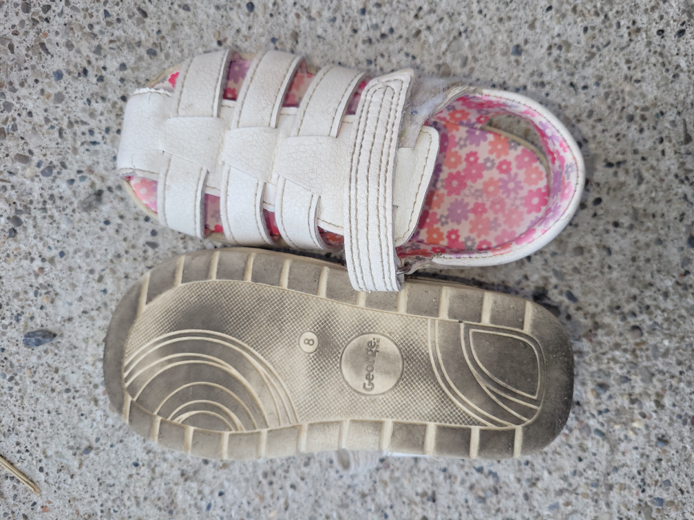 George size 8