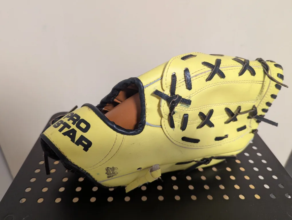 Let's Play Ball! - Baseball Gloves Assortment ~ *Pre-Loved* image indicator(4)