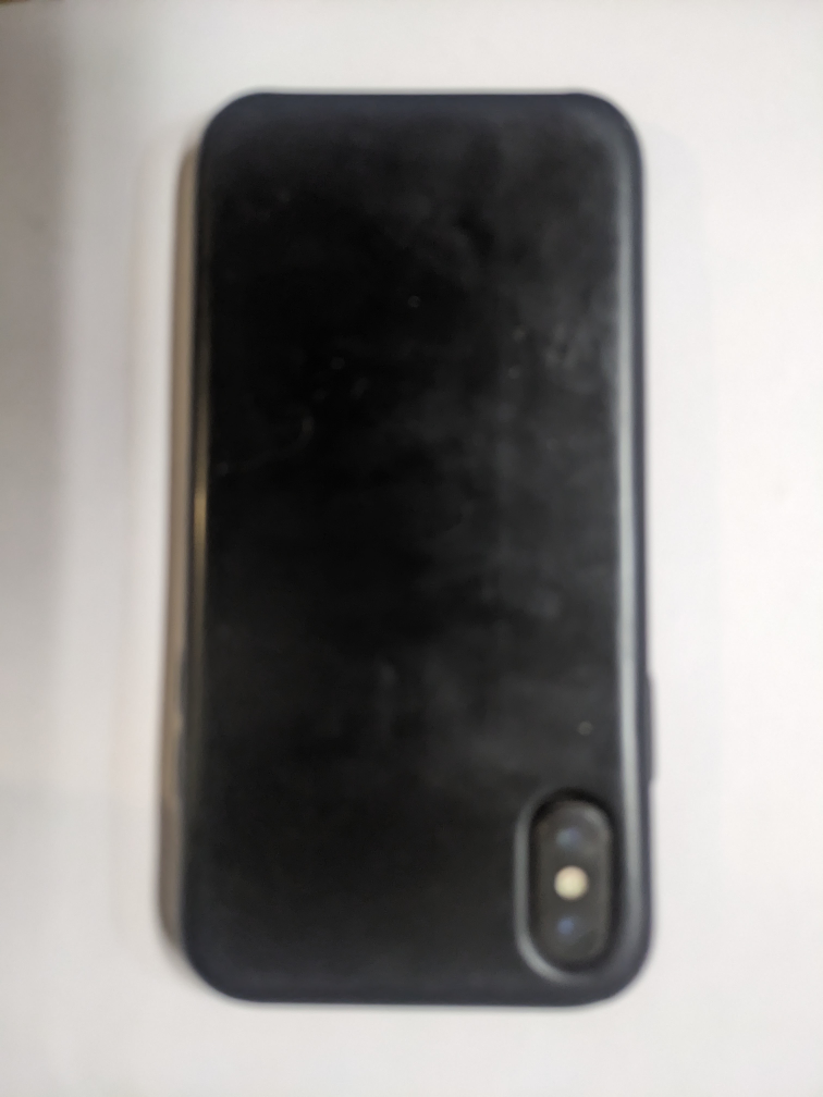 iPhone X - 256GB (SLIGHTLY CRACKED SCREEN) - photo 4