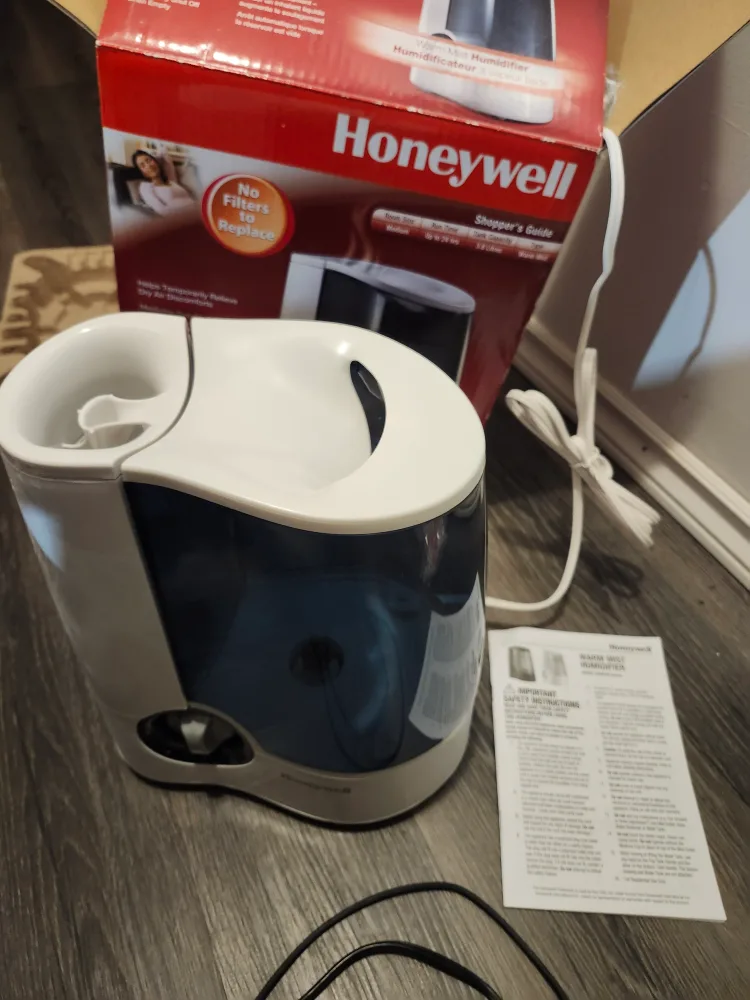 Honeywell Warm Mist Humidifier - Like New! image indicator(3)