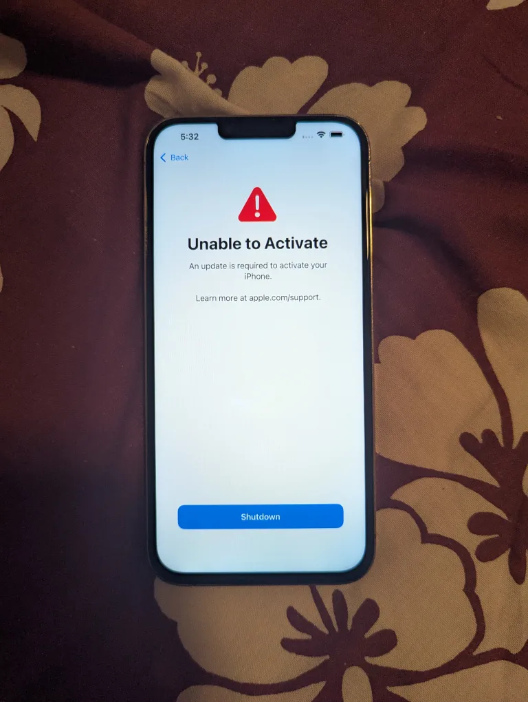 iPhone 13 Pro Max - 128 GB - Gold - For Parts (Read Description) image indicator(8)