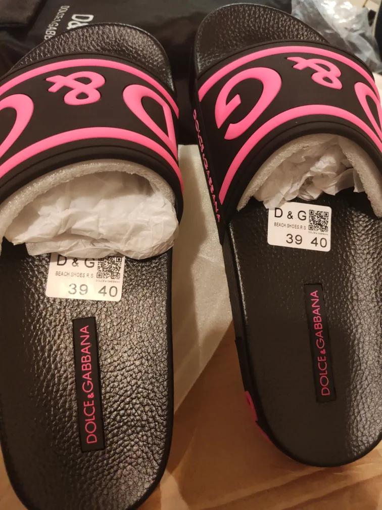 Dolce & Gabbana Slides - Size 39 / 40 (Sales ) image indicator(2)
