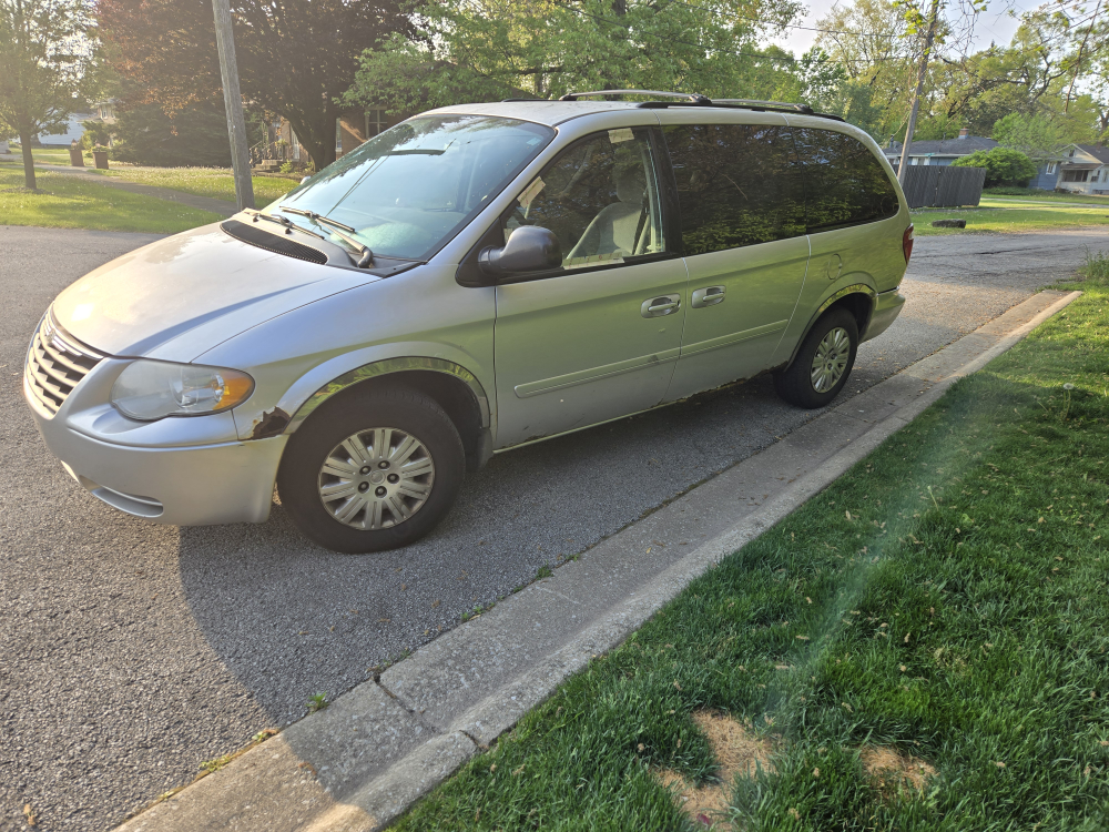 Silver Minivan