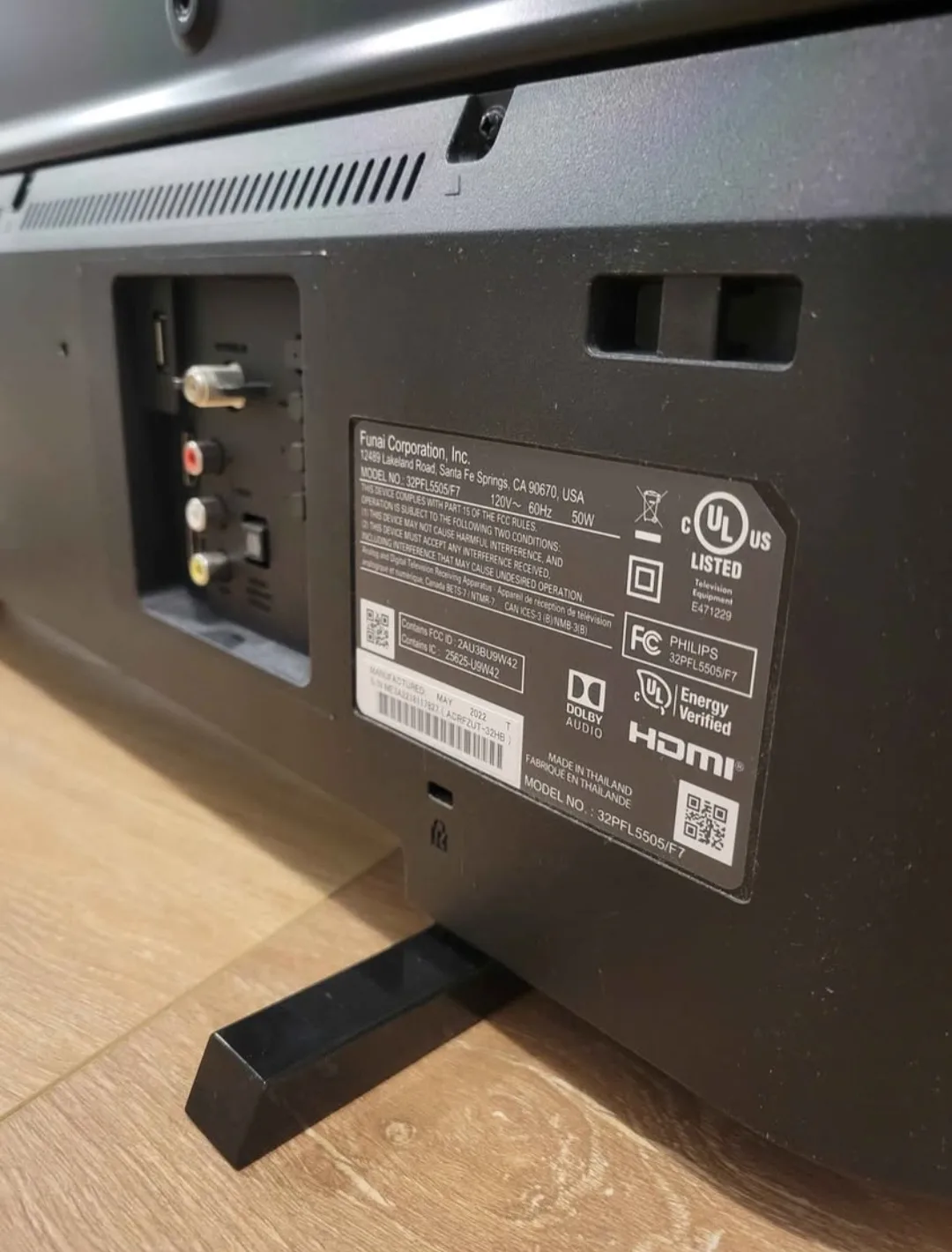 Philips Roku TV 32" FHD 1080p LED-LCD Smart TV image indicator(2)