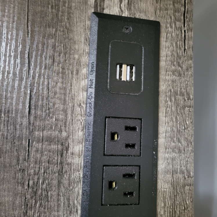 nights stands with usb and plugs