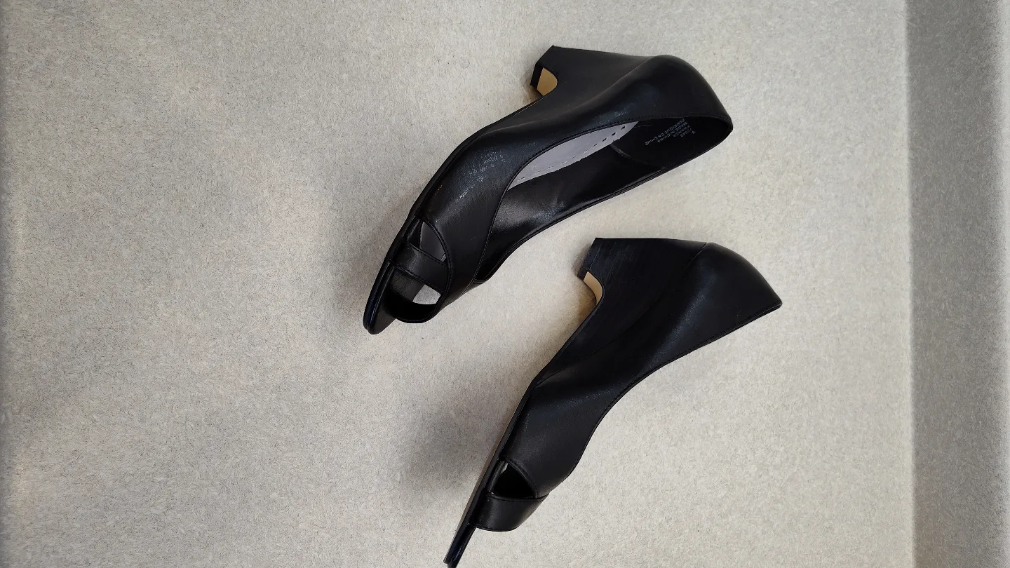 Jessica Black Wedge Heels image indicator(6)