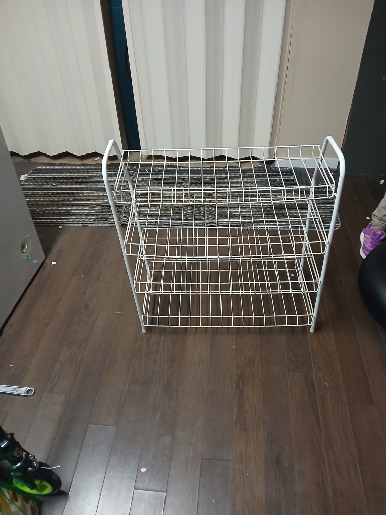 White Metal Wire Shelf Rack
