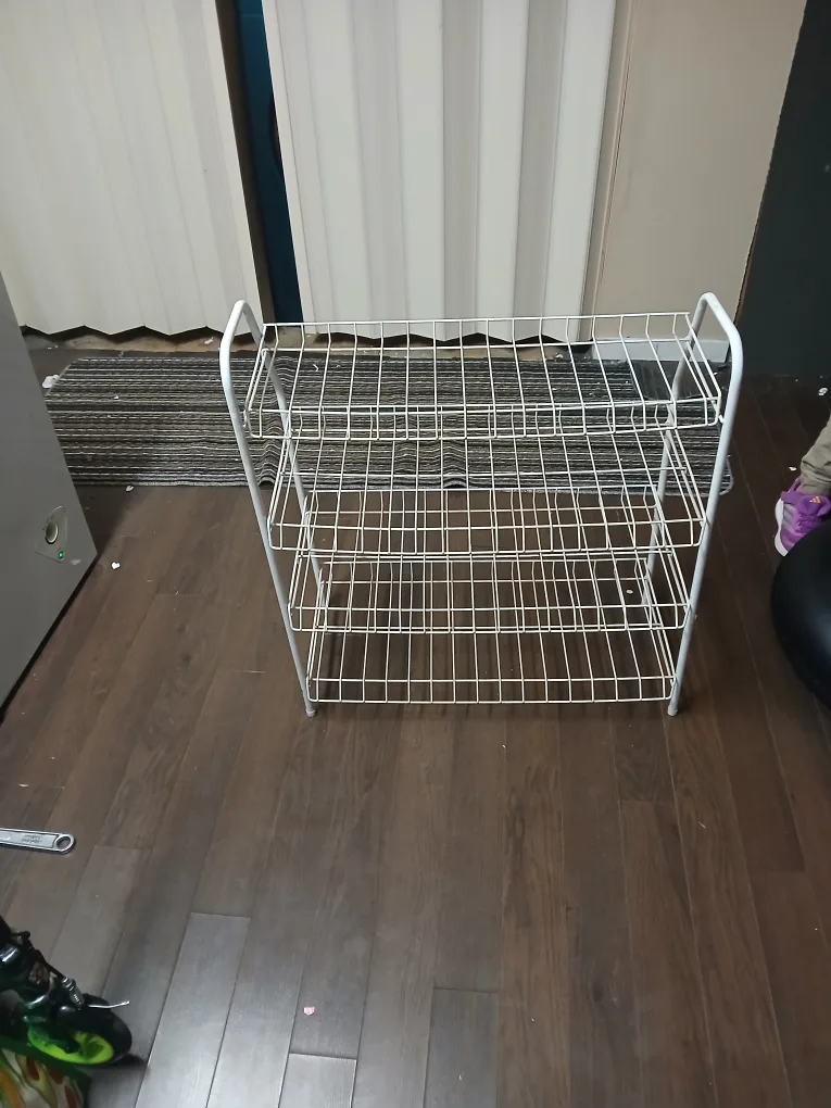 White Metal Wire Shelf Rack thumbnail