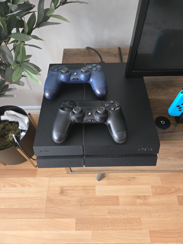 PlayStation 4 Bundle with Games