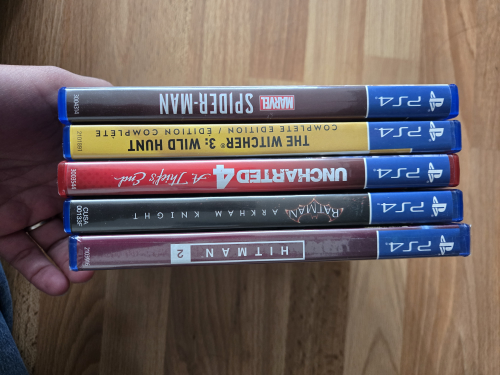 PlayStation 4 Bundle with Games - photo 3