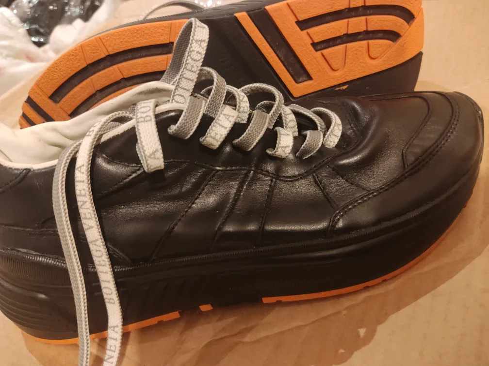 Bottega Veneta Black Sneakers image indicator(5)