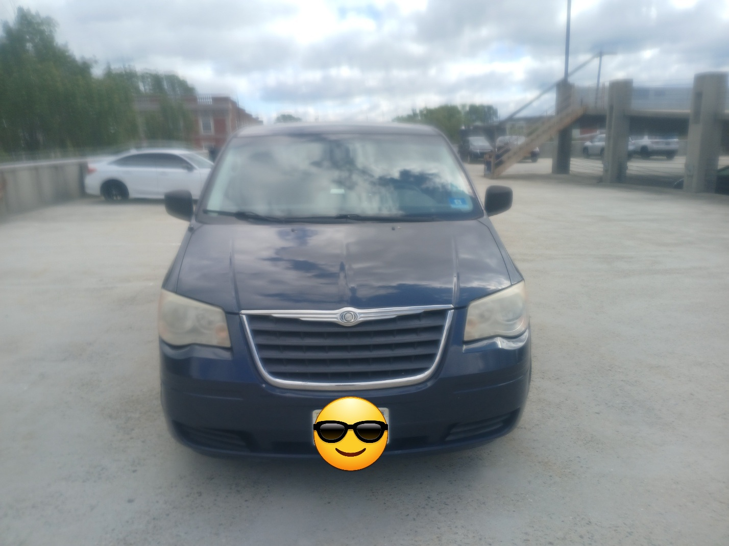 Used Blue Minivan 차량판매