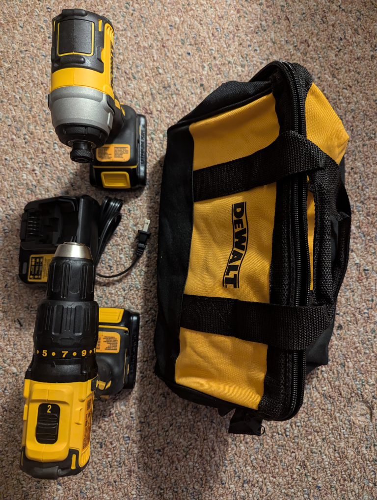 DeWalt Drill Set - photo 2