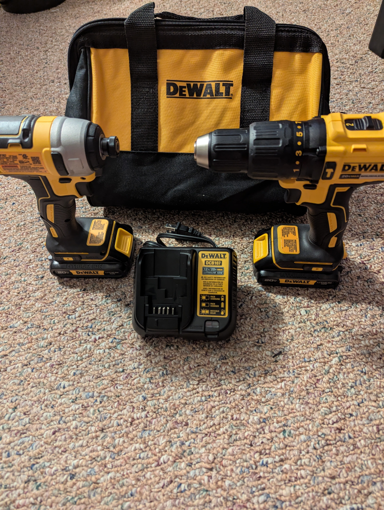 DeWalt Drill Set - photo 3