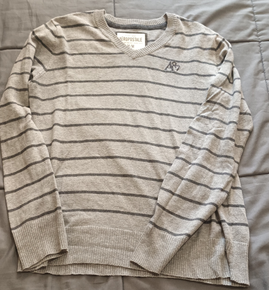 Aeropostale Striped Sweater M/M