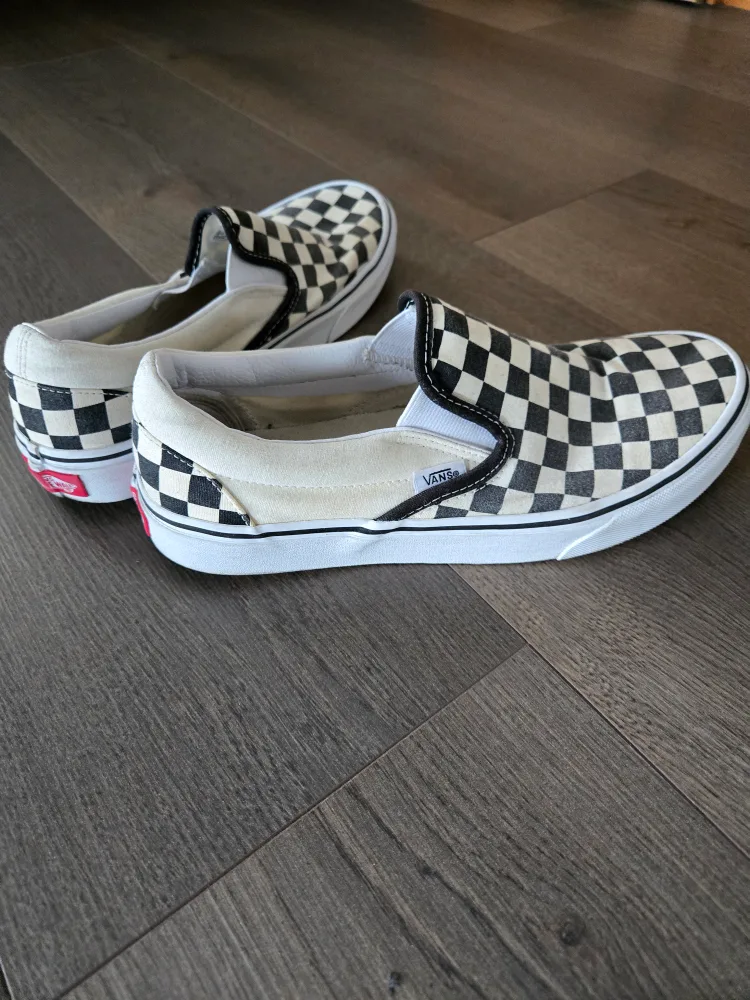 Vans Classic Slip-On Checkerboard - Size 9.5 thumbnail