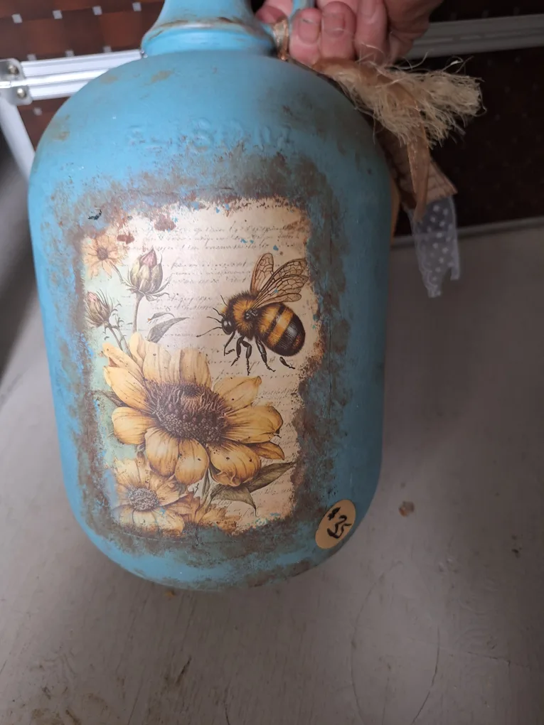 Distressed Painted Decorative Jug image indicator(5)