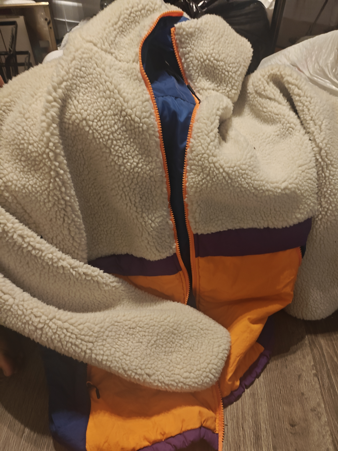 H&M Colour-Block Fleece Jacket - photo 2