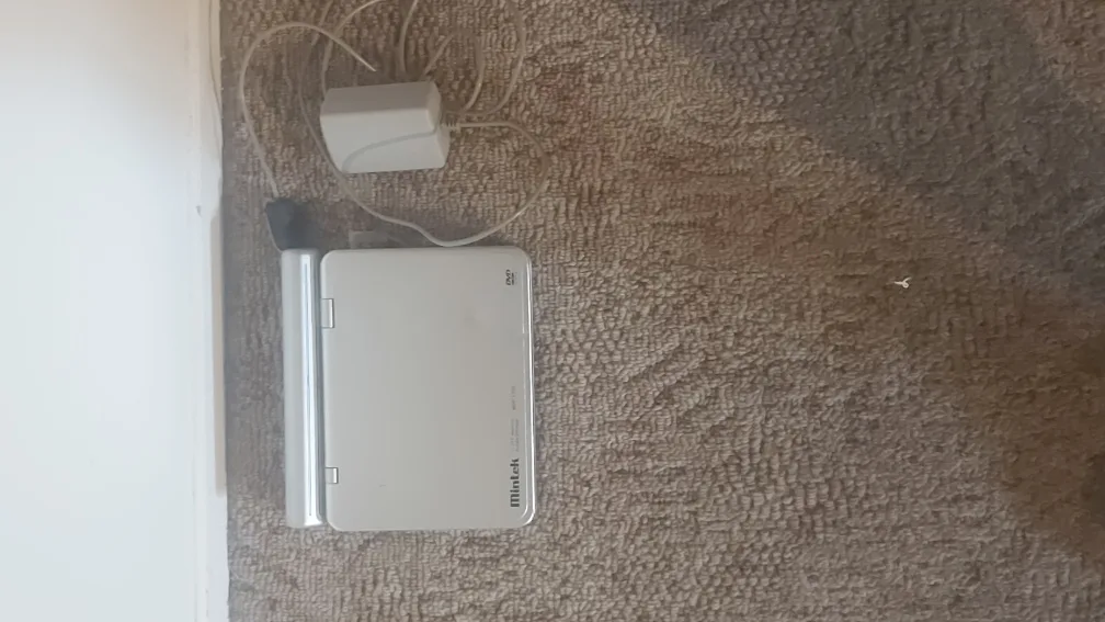 Mintek Portable DVD Player thumbnail