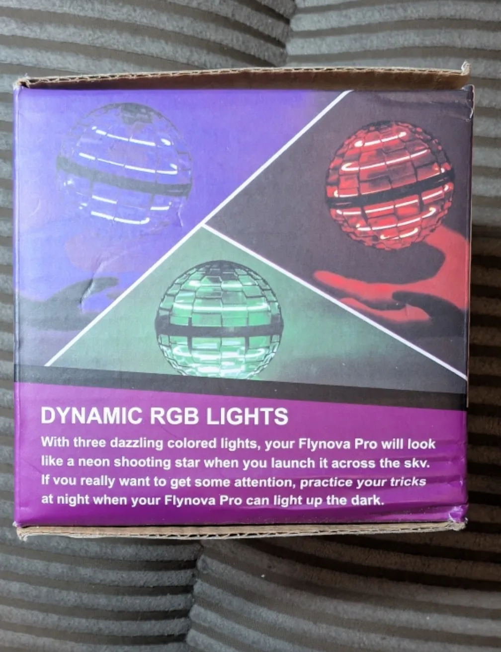 NEW IN BOX Light Up Flying Orb Spinner!! image indicator(4)