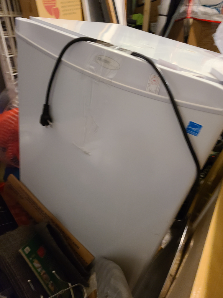 miniature refrigerator