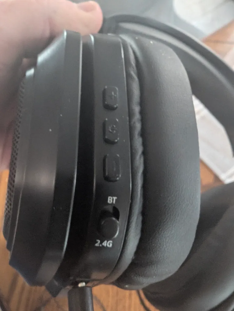 Ozeino *Wired* Gaming Headset+flip microphone PC, Ps5, Ps4 - image indicator(4)