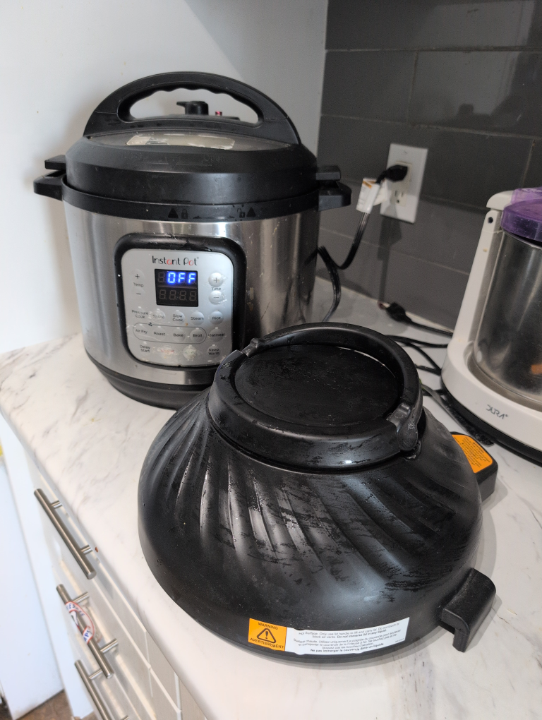 Instant Pot Electric Pressure Cooker with air fryer - photo 2