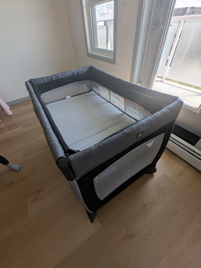 Chicco Portable Playard 3- in -1 - photo 2