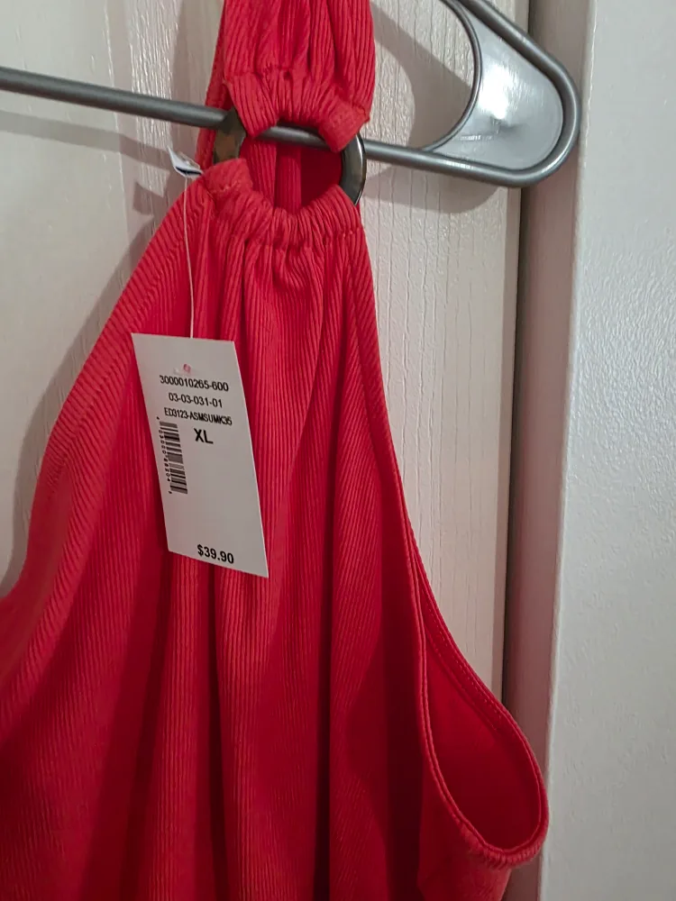 Halter Top image indicator(2)