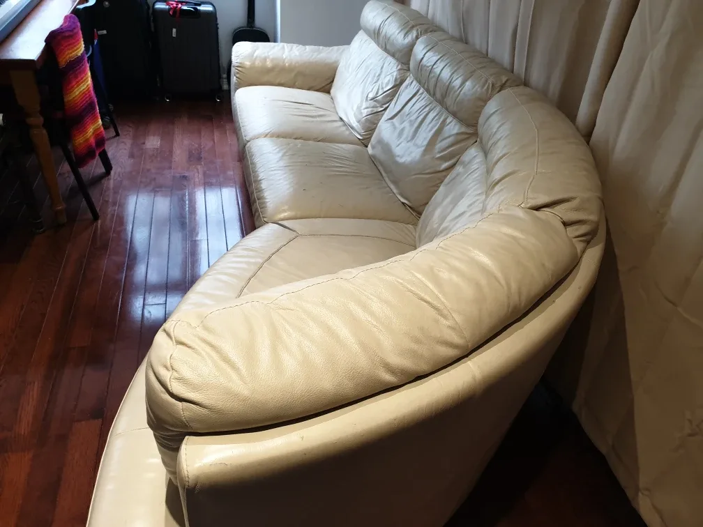 Off-White Leather Sectional Sofa image indicator(4)