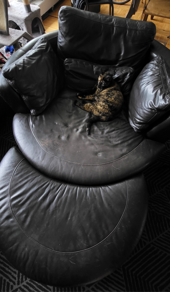Black Leather Swivel Chair with Ottoman - photo 3