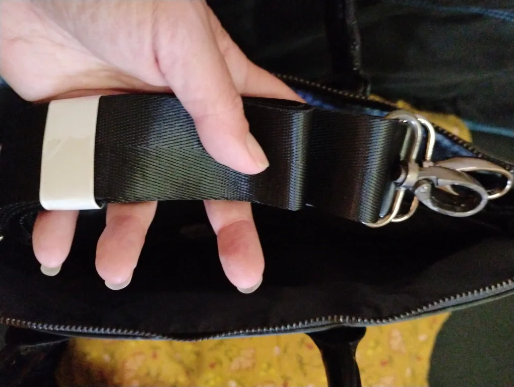 Ashbury Spring & Co. Black Tote Bag image indicator(4)