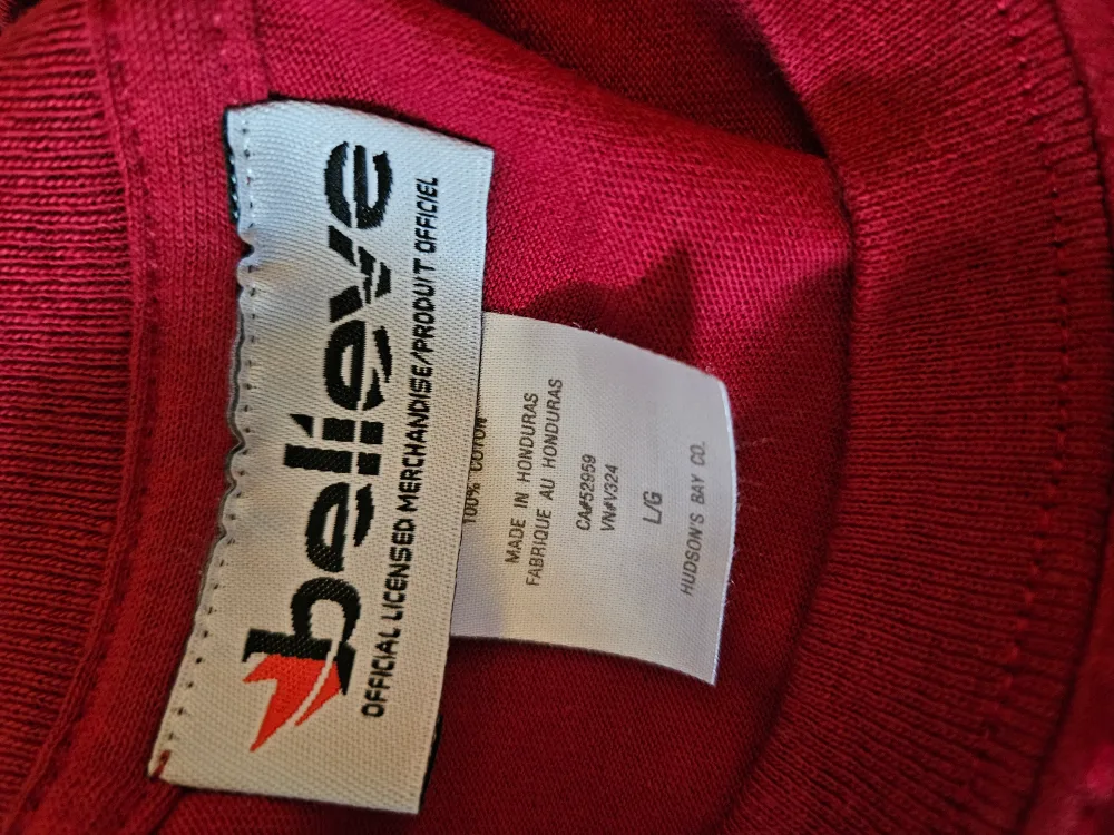 Believe T-Shirt - Hudson's Bay - Large image indicator(2)